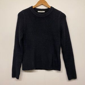 Abercrombie & Fitch Black Ribbed Knit Tight and Stretchy Crew Neck Sweater Small